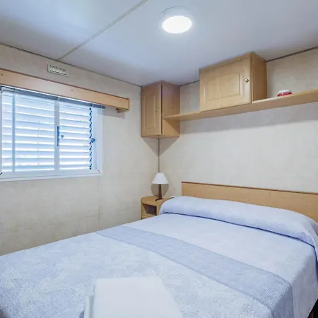 F Πάρκο διακοπών